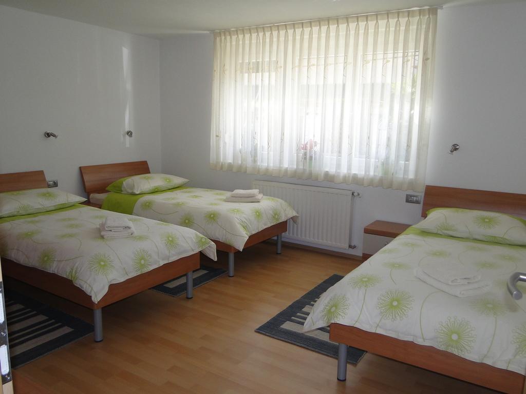 Apartma Jezero Most na Soči Екстериор снимка